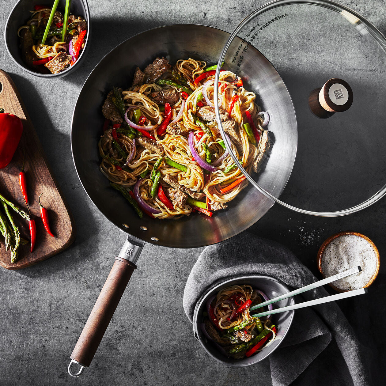 12-inch, Carbon Steel, Wok With Lid, Black Matte